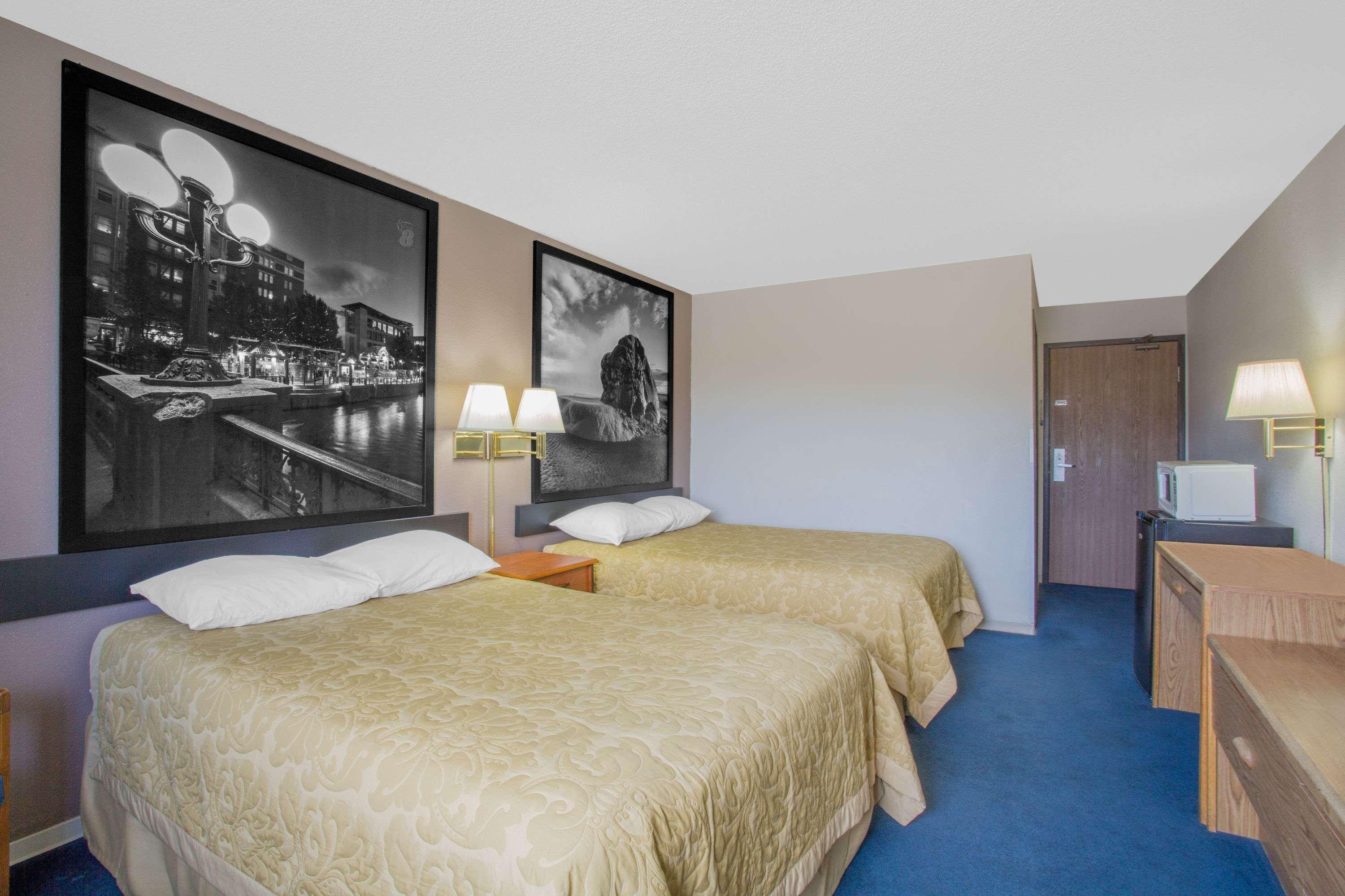 Super 8 By Wyndham Winnemucca Nv מראה חיצוני תמונה