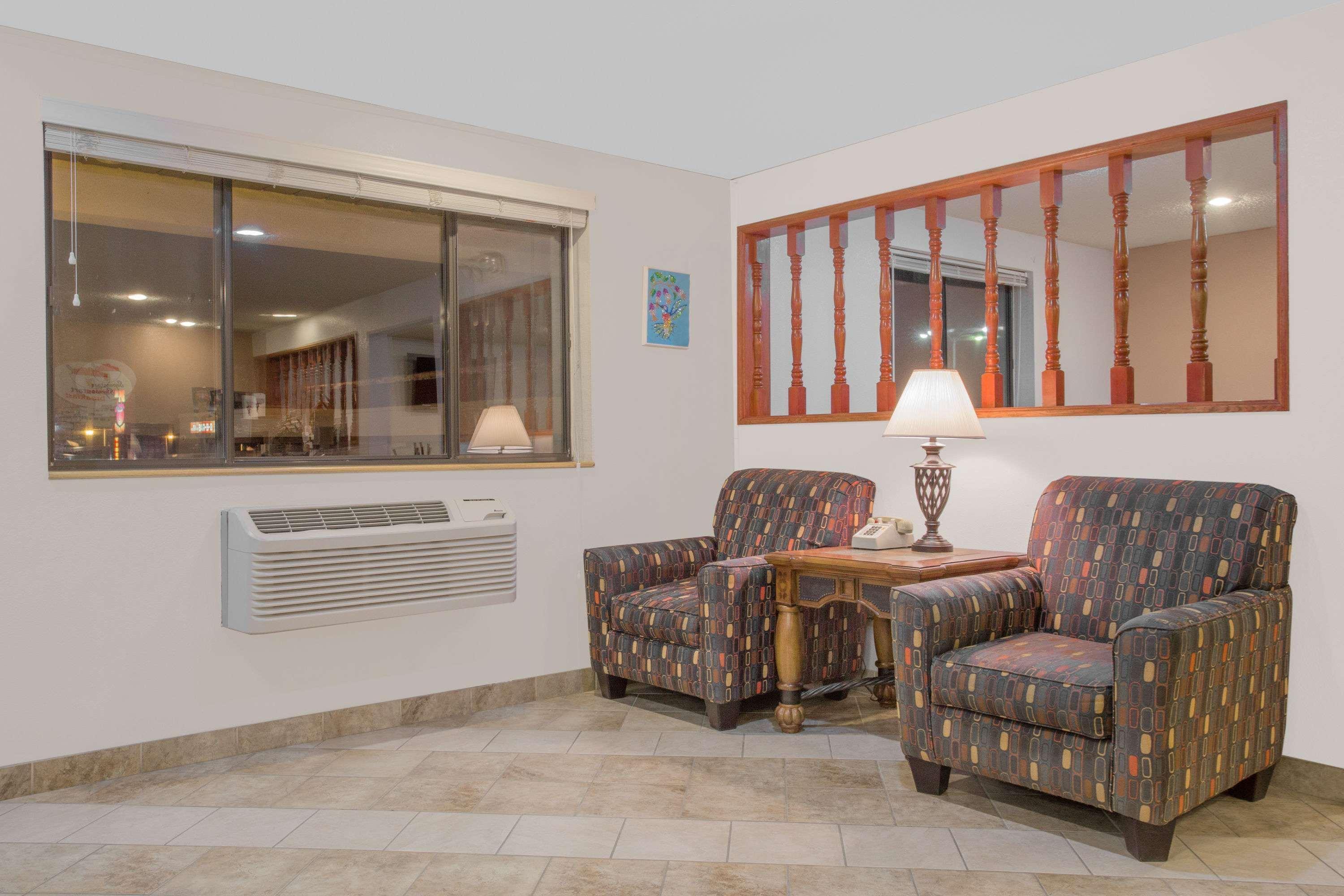 Super 8 By Wyndham Winnemucca Nv מראה חיצוני תמונה